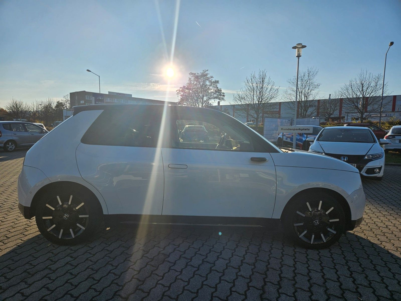 Honda e Advance 17er