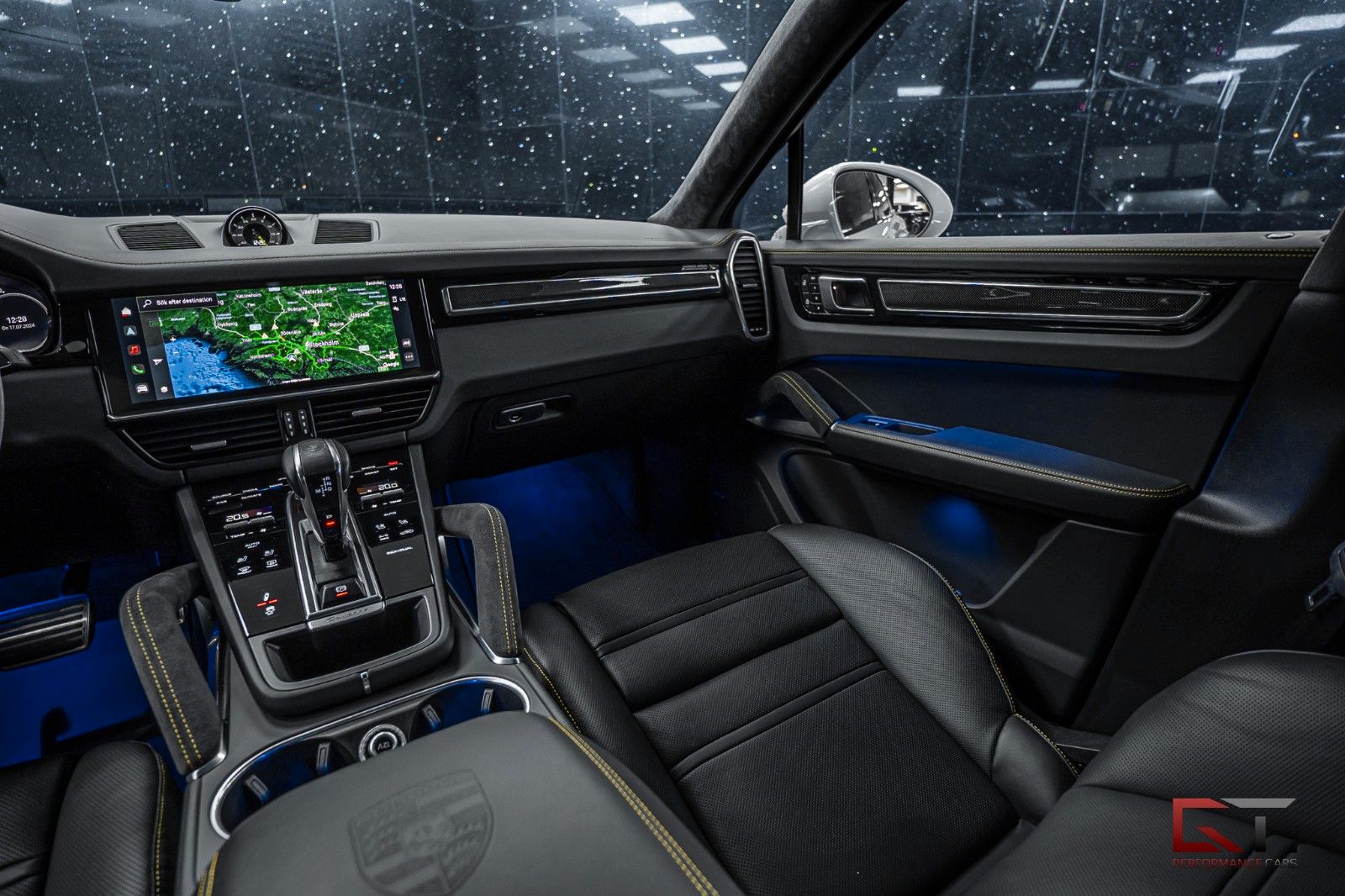 Porsche Cayenne Turbo S E-Hyb Coupé VAT Keramik SpDesign
