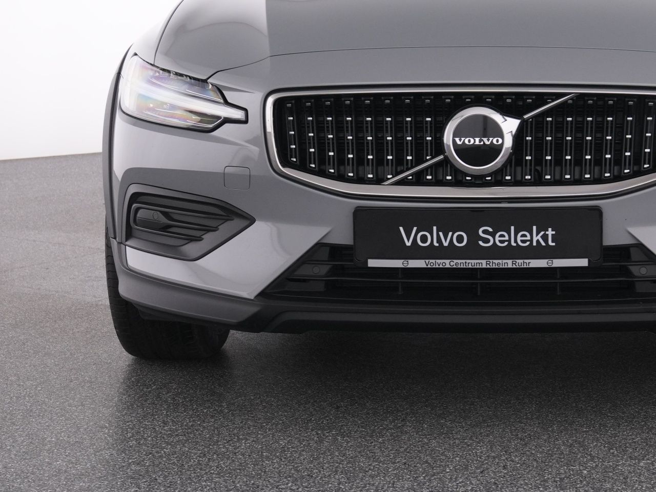 Volvo V60 Cross Country B4 AWD PLUS FAP+WINTERPAK