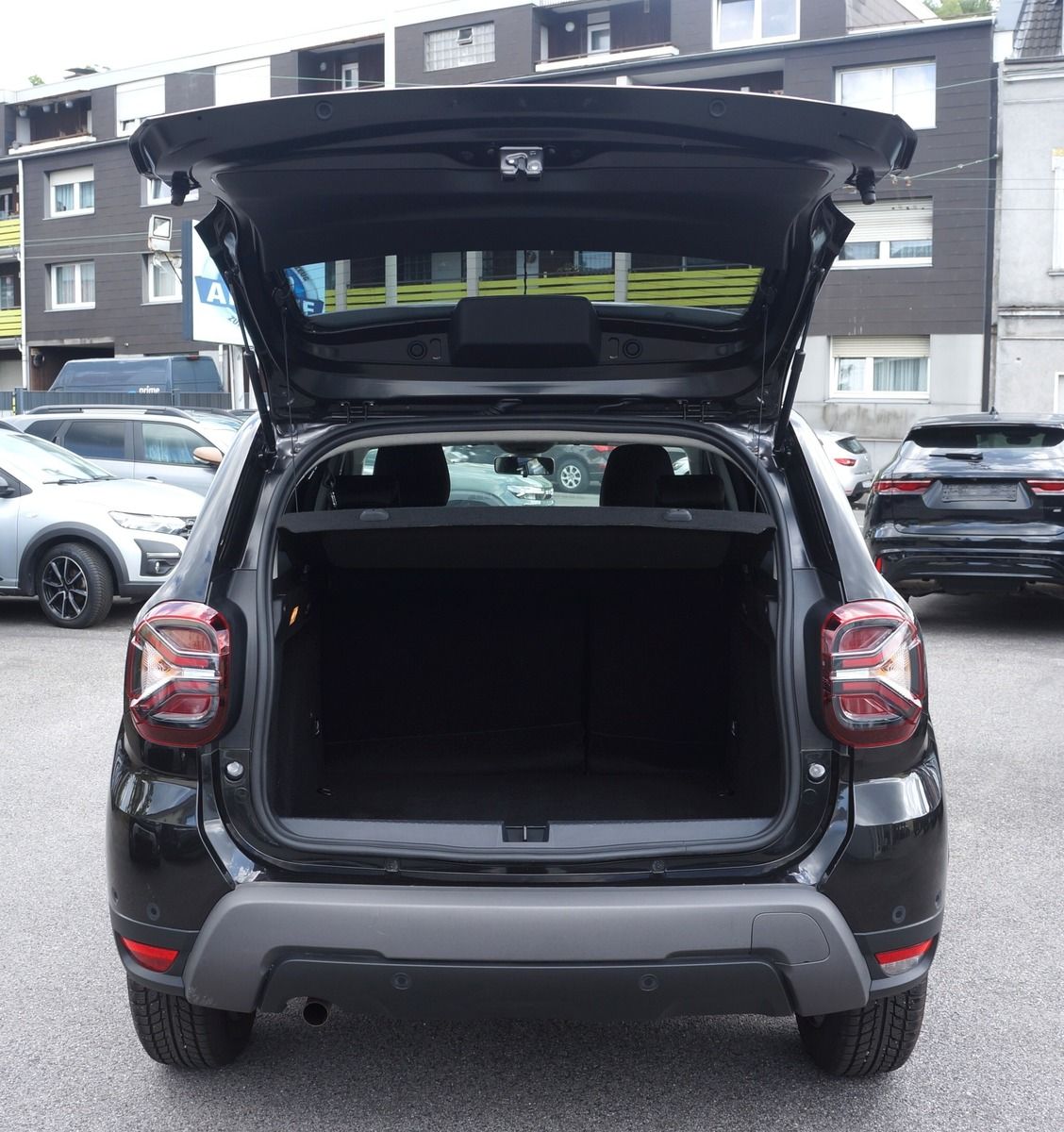 Dacia Duster TCe150AUTOM*Extreme+ - Samsaru's Car Outlet