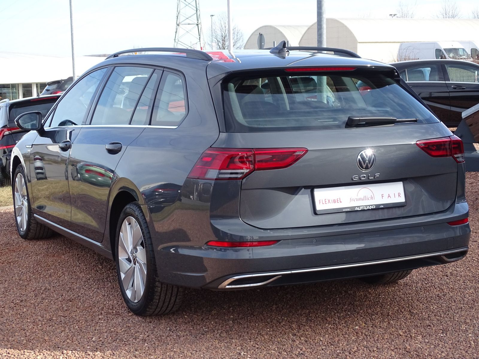 Volkswagen Golf VIII 2.0 TDI Style DSG - Samsaru's Car Outlet