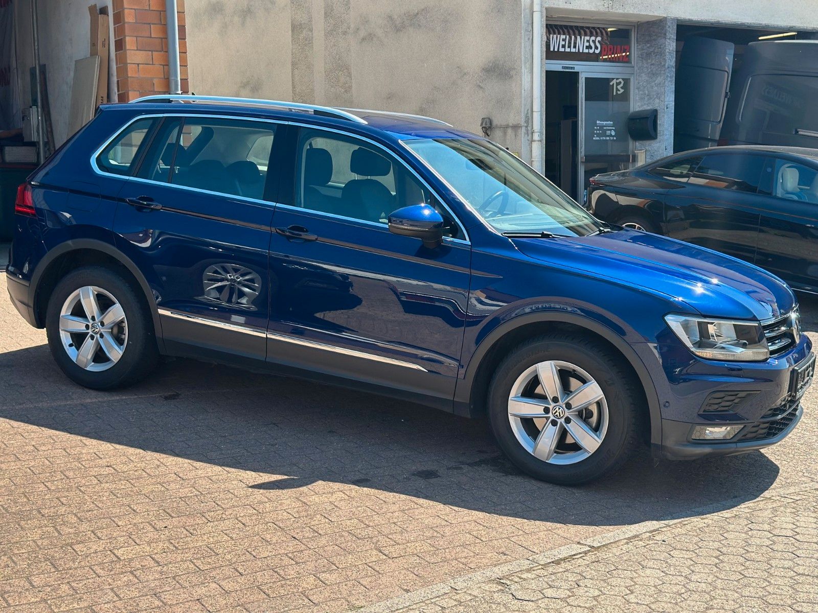 Volkswagen Tiguan Comfortline - Samsaru's Car Outlet