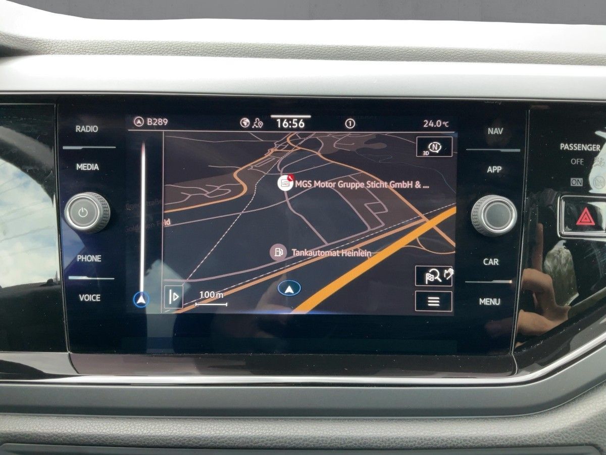 Volkswagen Taigo 1.5 TSI DSG R-LINE - Samsaru's Car Outlet