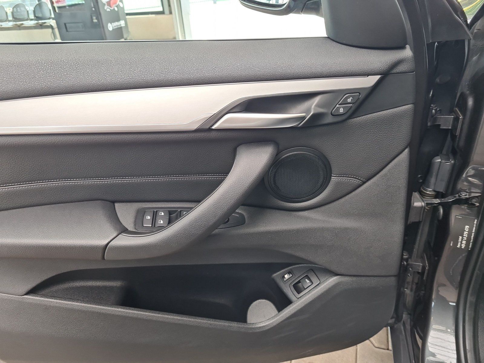 BMW X1 xDrive25e M-Sport - Samsaru's Car Outlet