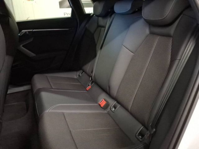 Audi A3 Sportback 35 TFSI advanced - Samsaru's Car Outlet