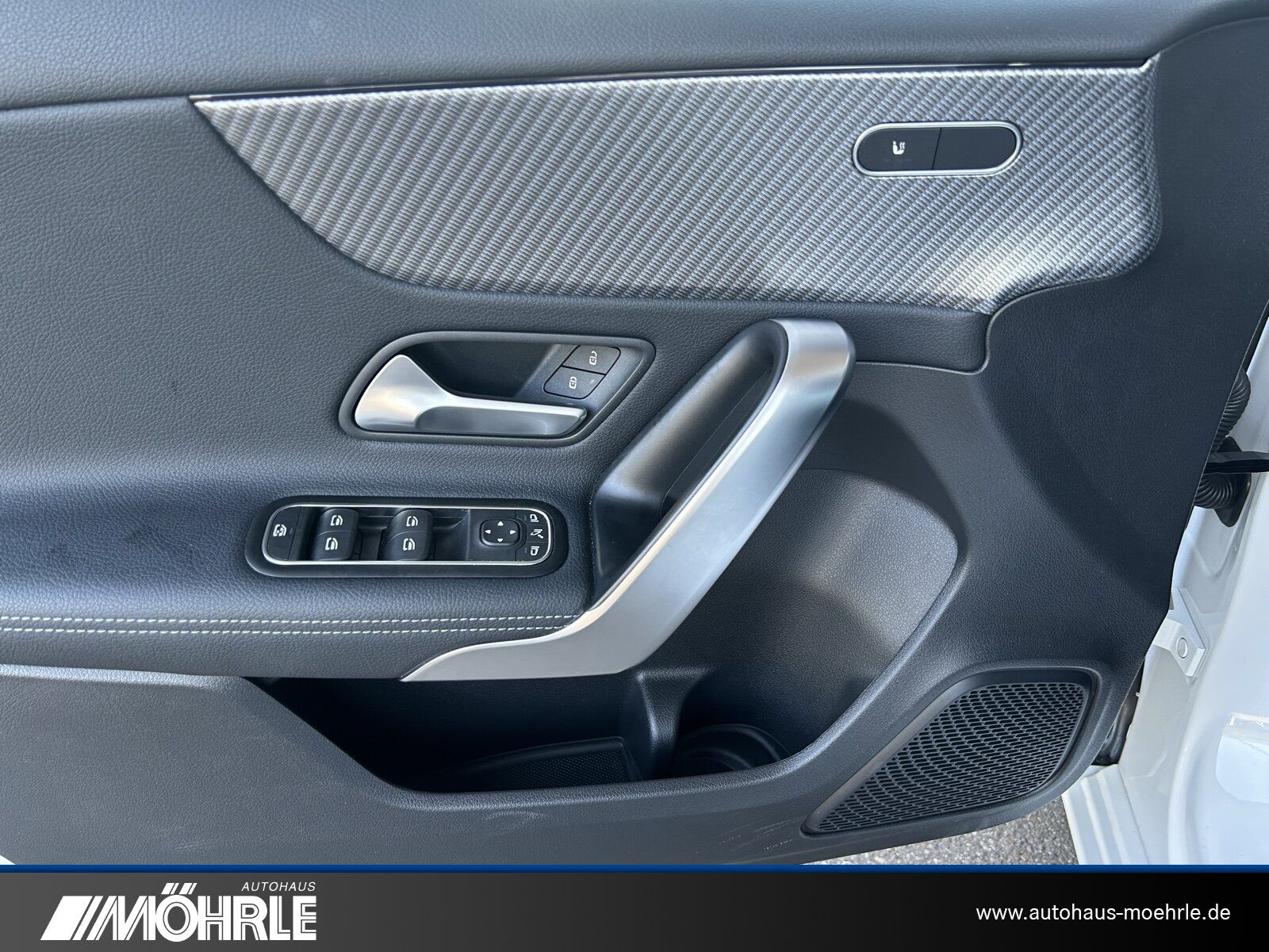 Mercedes-Benz A 180 Progressive - Samsaru's Car Outlet