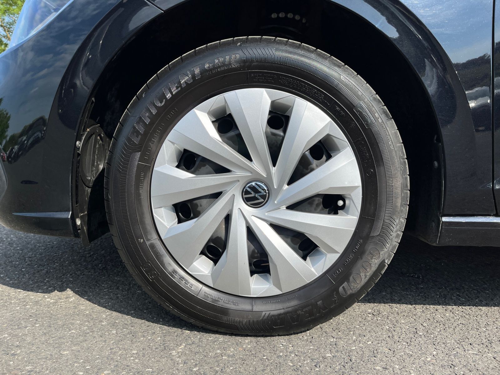Volkswagen Polo Life 1.0 TSI DSG - Samsaru's Car Outlet