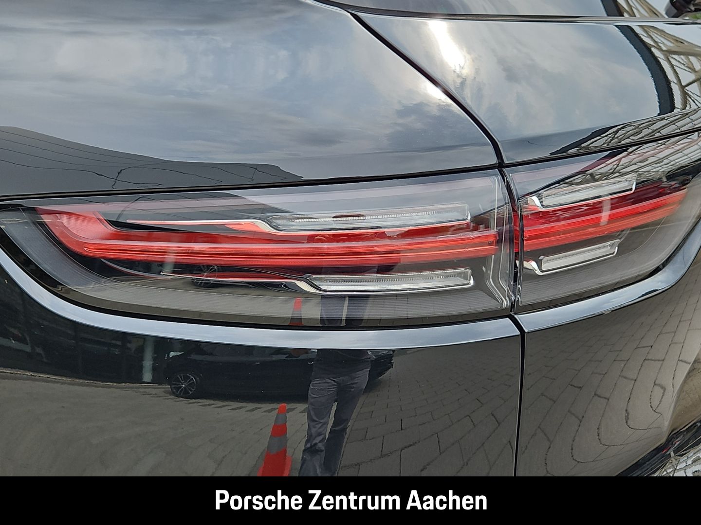 Porsche Cayenne Platinum Edition BOSE Sportabgasanlage