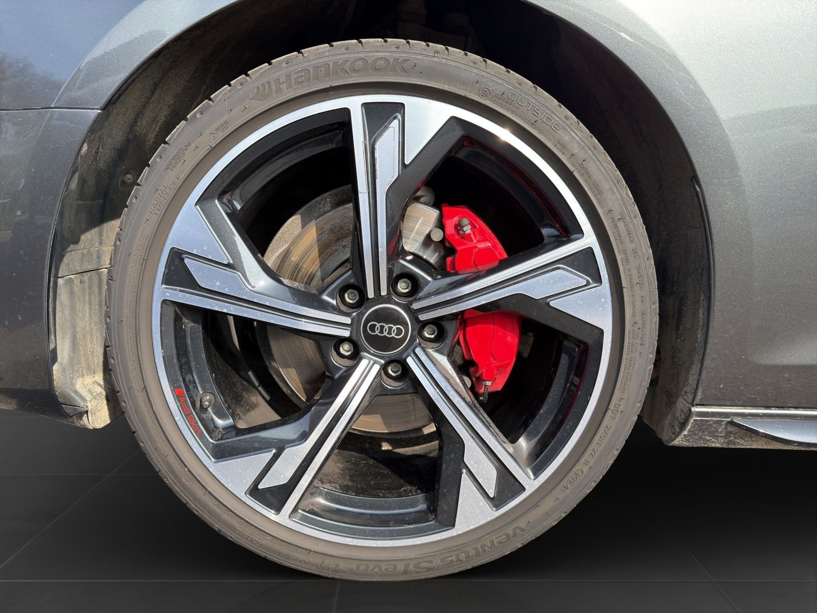 Audi A4 Avant 40 TFSI Q 2x S LINE AHK MATRIX-LED LM19