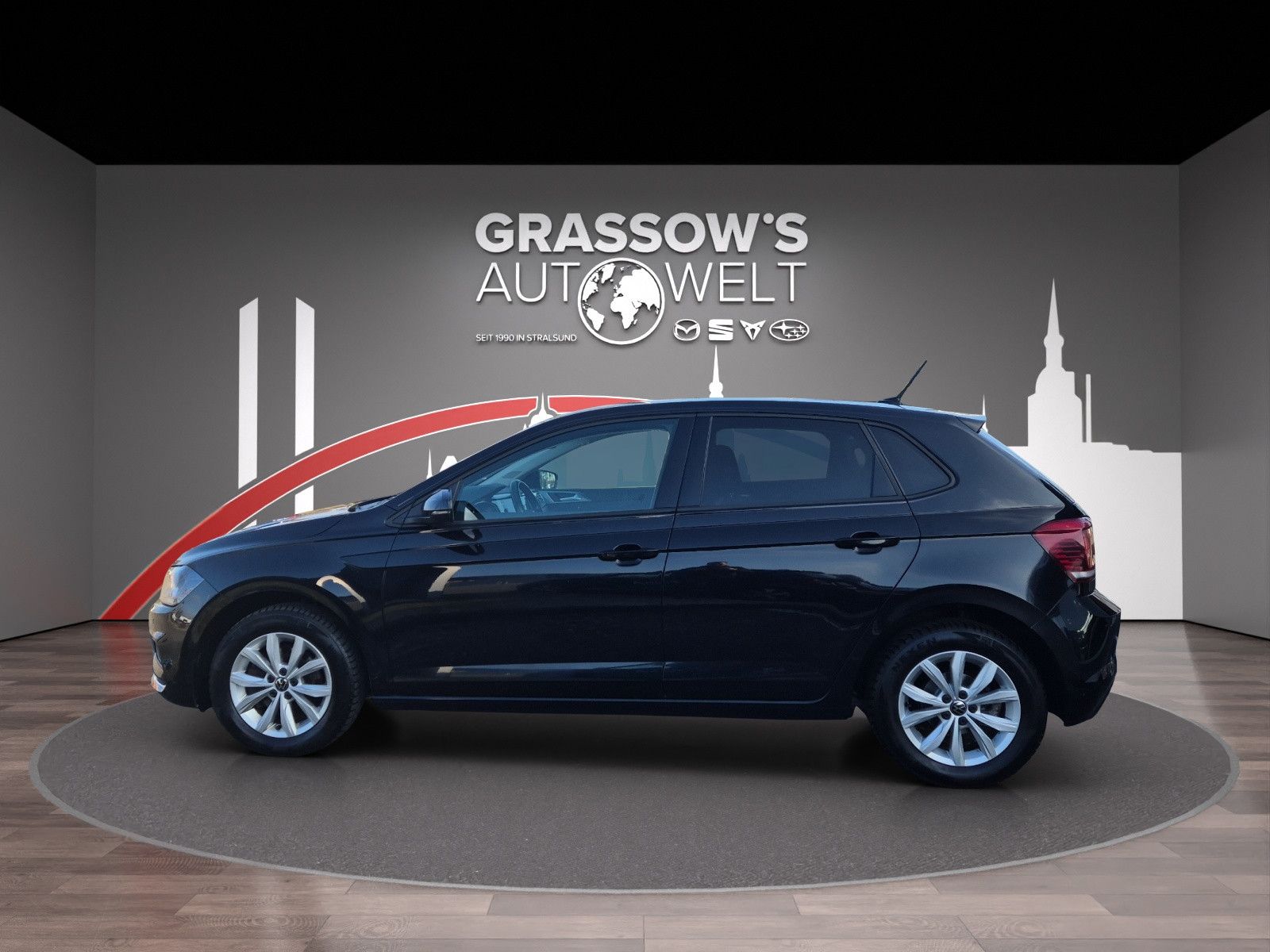 Volkswagen Polo 1.0 TSI OPF 81kW DSG Highline - Samsaru's Car Outlet