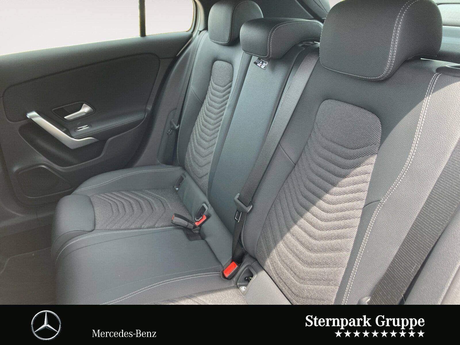 Mercedes-Benz A 180 Progressive - Samsaru's Car Outlet