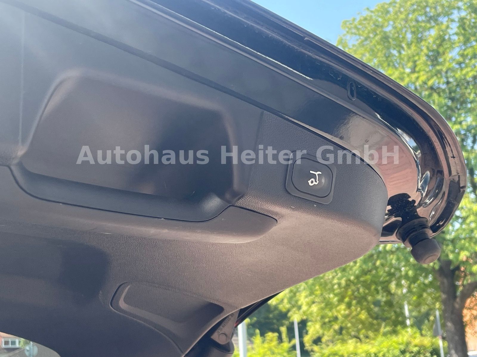 Ford Focus 1.5 EB Aut.ST-Line X / ACC+Matrix+e.Klappe