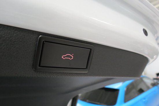 Skoda Octavia Combi 2.0 TSI RS - Samsaru's Car Outlet
