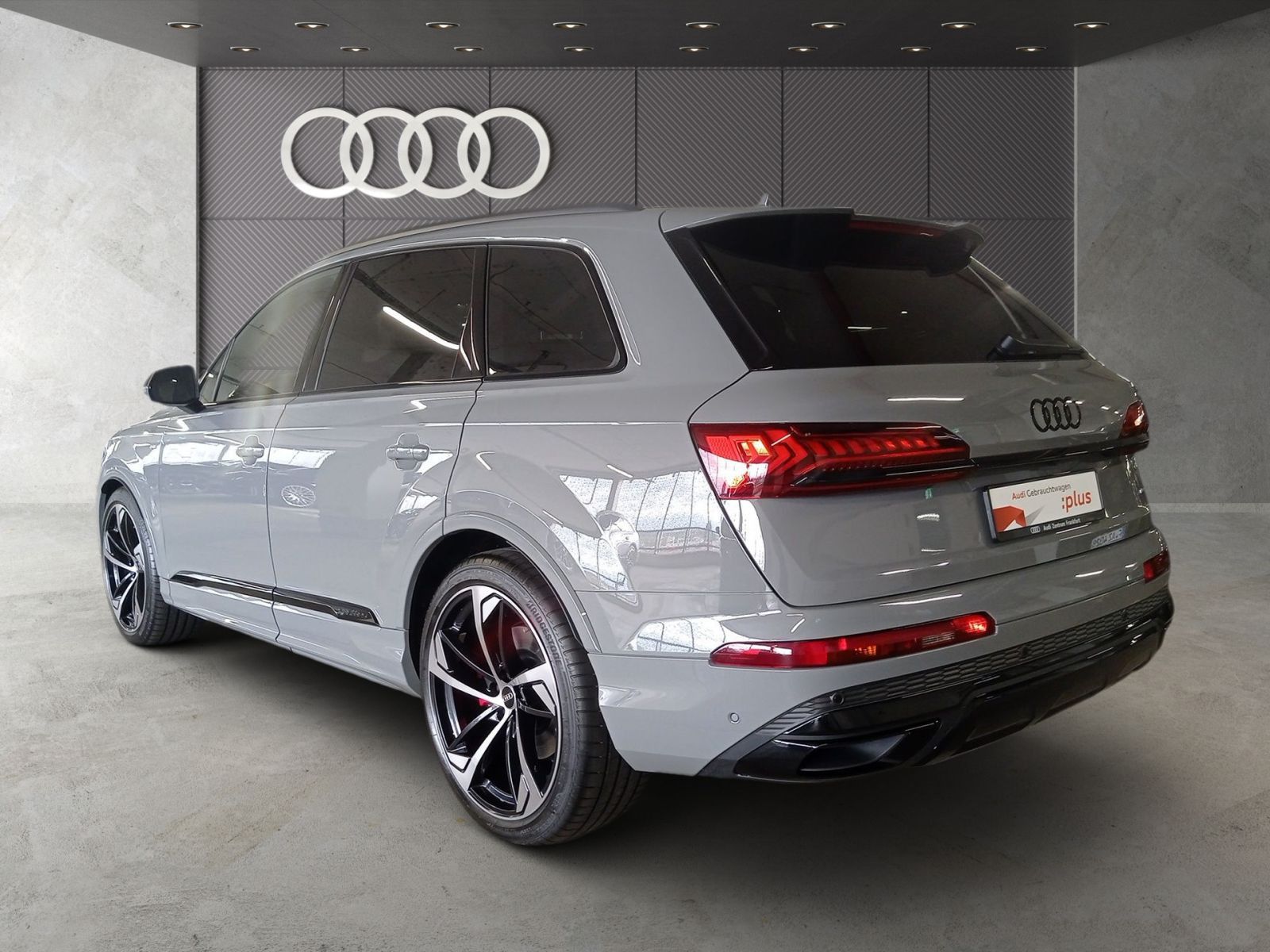 Audi Q7 S line 50 TDI quattro 210(286) kW(PS) tiptron