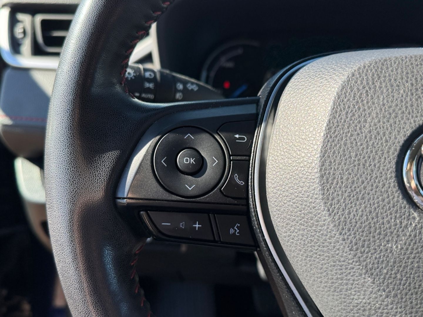 Toyota RAV 4 Plug-in-Hybrid Technik- & Style Paket *AHK