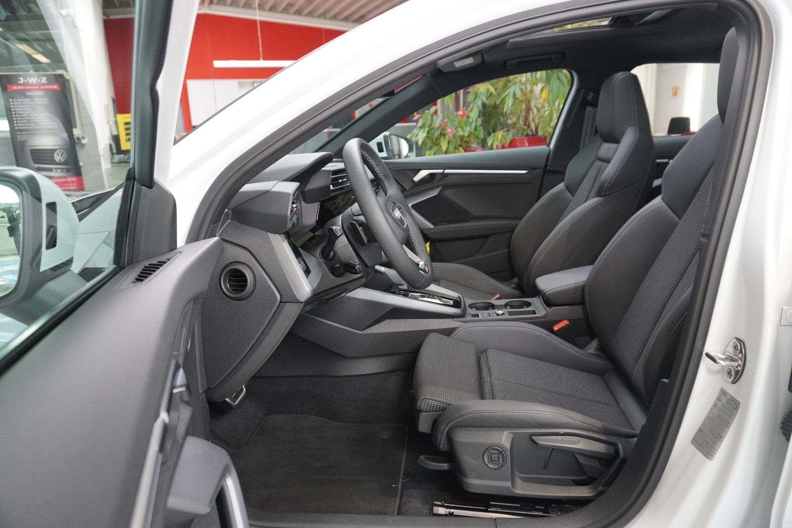 Audi A3 Sportback S-Line 35 tdi S-Tronic - Samsaru's Car Outlet