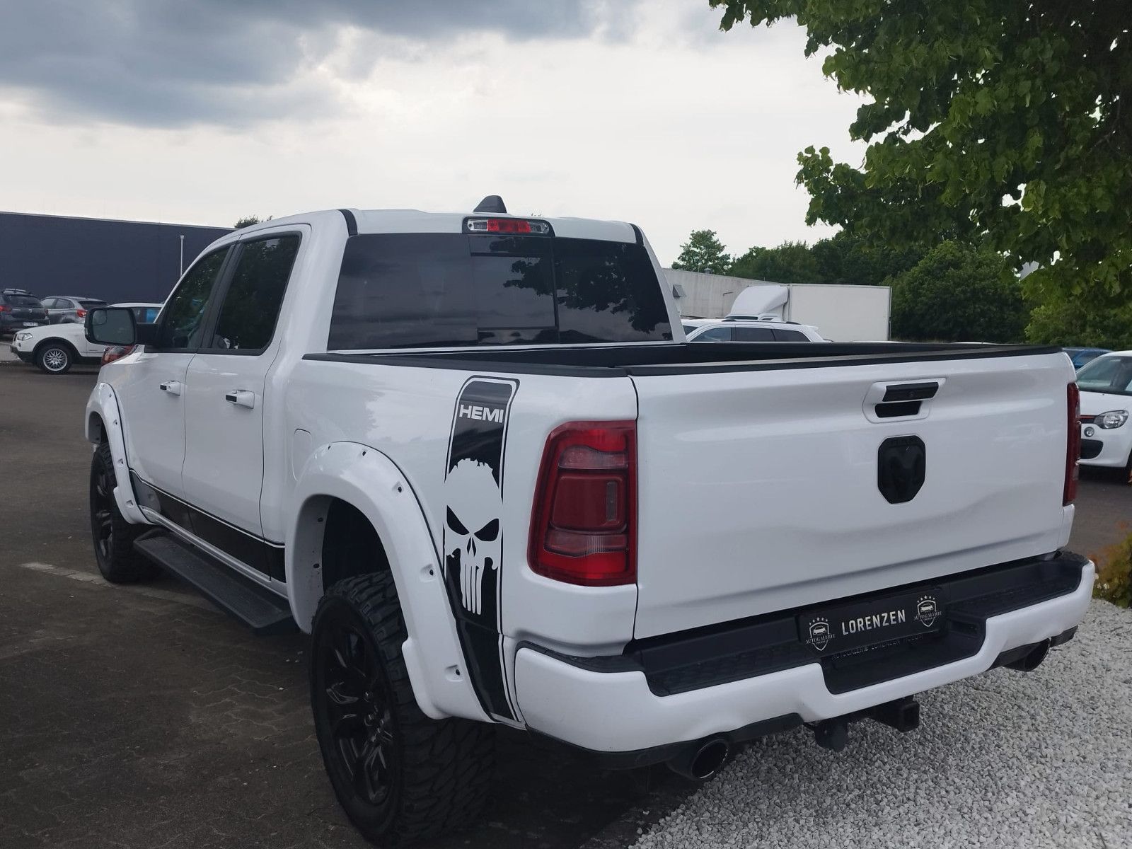 Dodge RAM 1500 Laramie Crew Cab 4x4  Kamera Leder LED