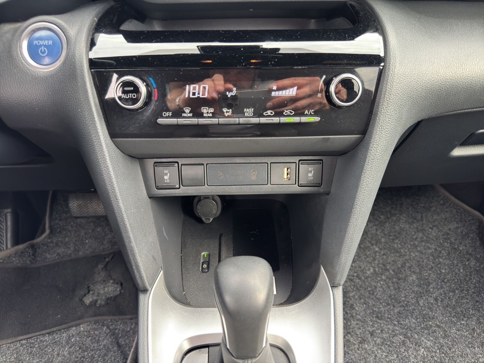 Toyota Yaris Cross Team D 1.5 Hybrid Toterw.