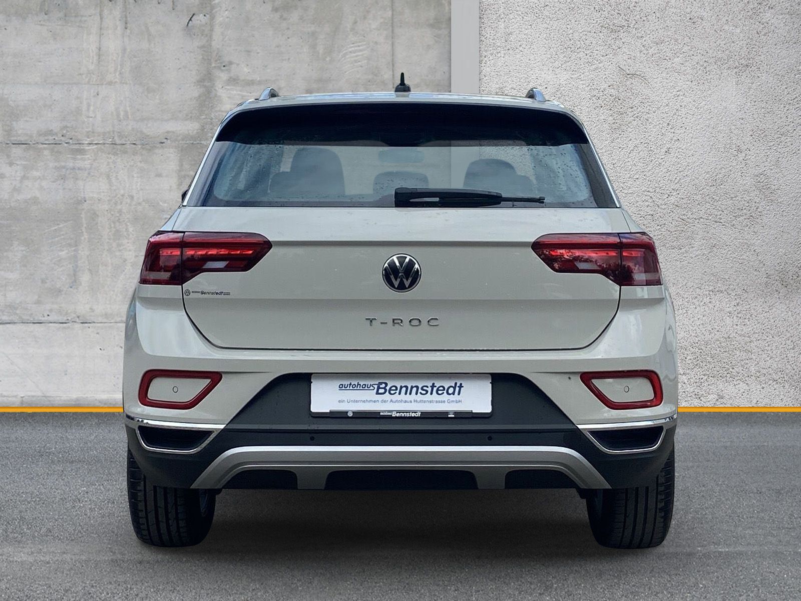Volkswagen T-Roc 1.0 TSI Style - Samsaru's Car Outlet