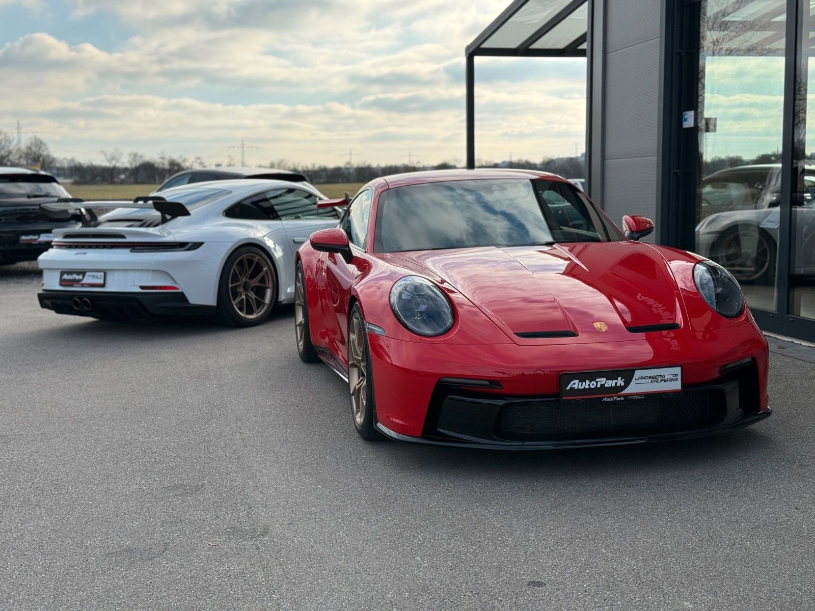 Porsche 911 GT3 - Samsaru's Car Outlet