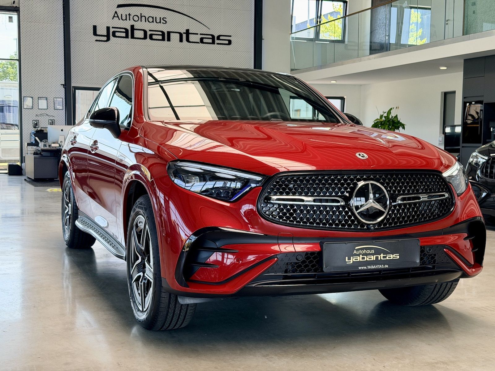 Mercedes-Benz GLC 300 d 4M Coupe AMG Night Pano HA-Lenkung AIR