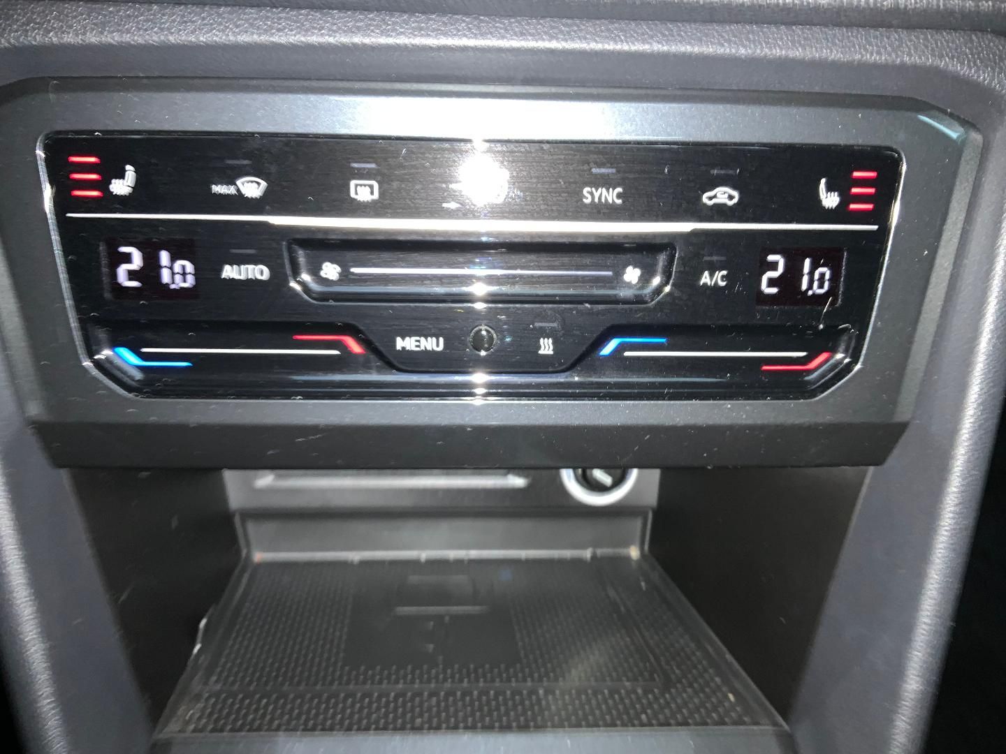 Volkswagen Tiguan Life 1.5 TSI DSG - Samsaru's Car Outlet