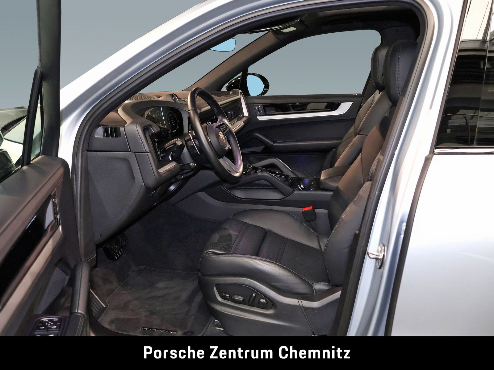 Porsche Cayenne E-Hybrid Luft;Chrono;BOSE;AHZV