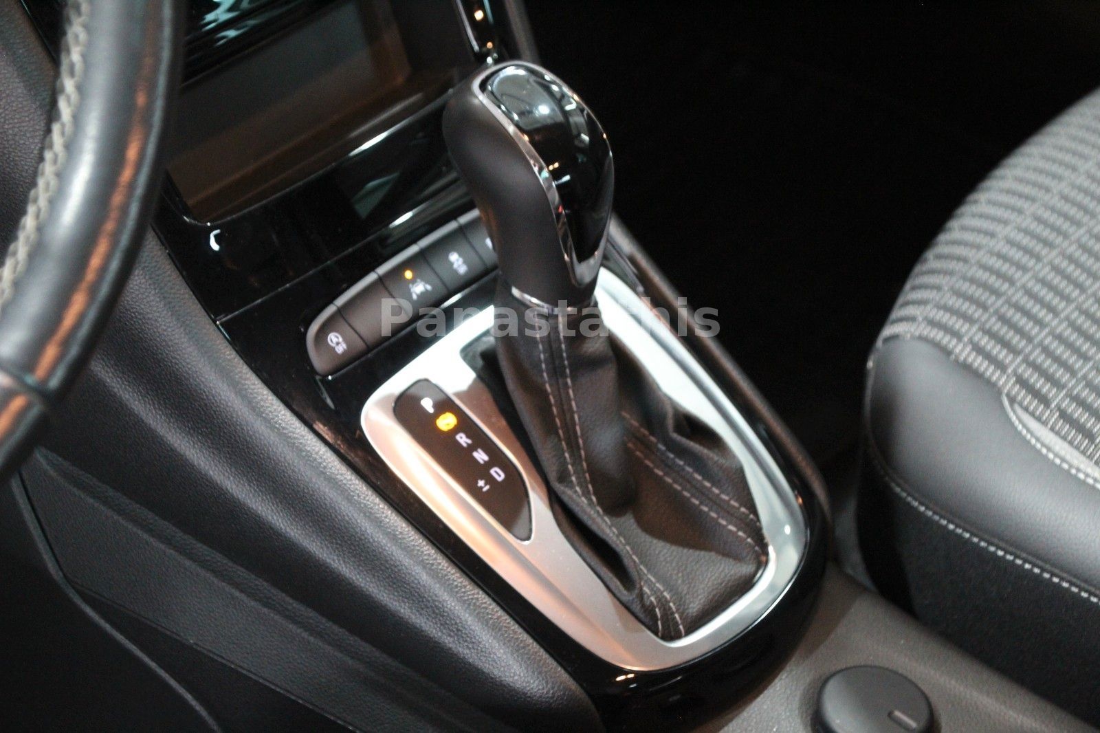 Opel Astra K Sports Tourer Elegance - Samsaru's Car Outlet