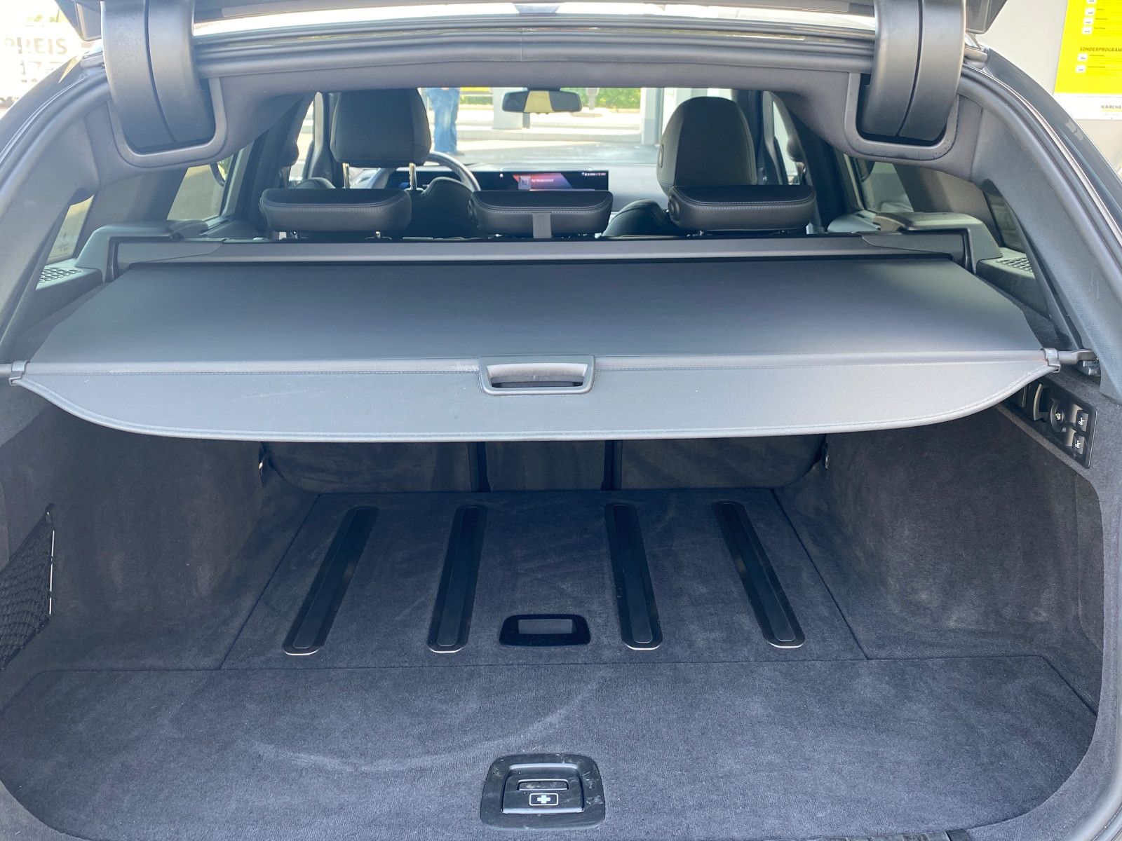 BMW 320 d xD M Sport - Samsaru's Car Outlet