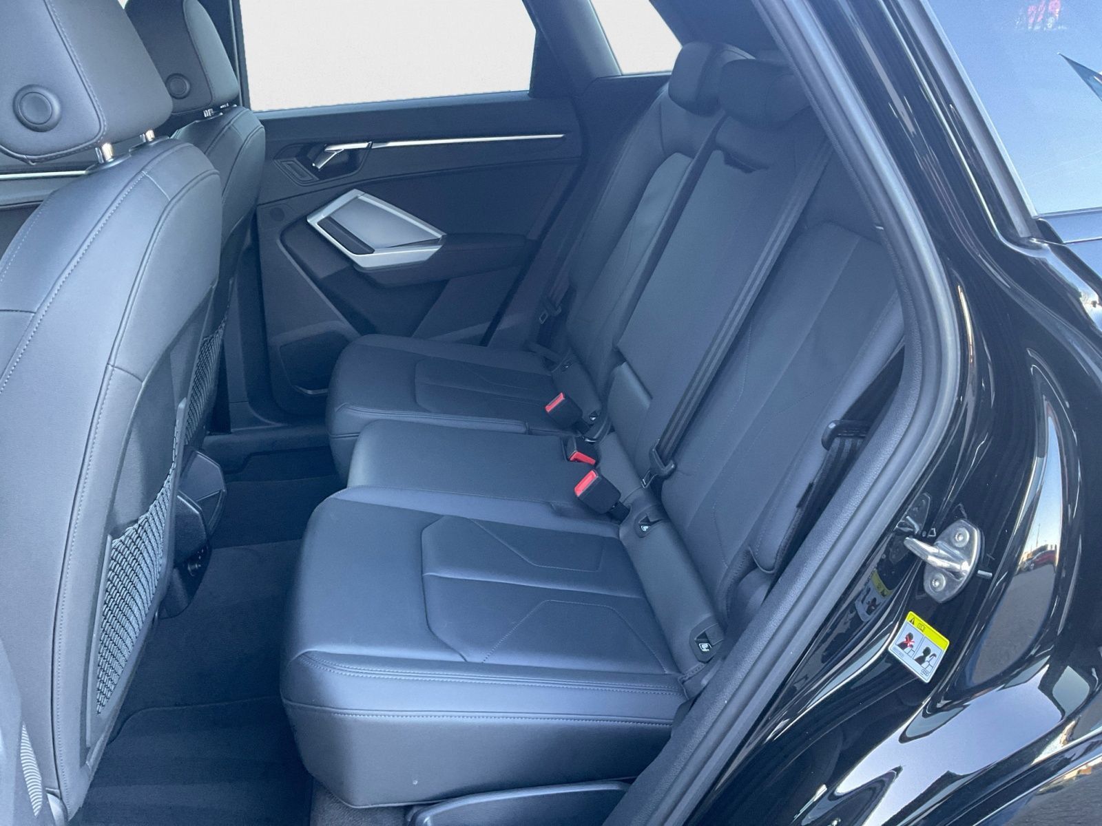 Audi Q3 40 TDI S line quattro - Samsaru's Car Outlet