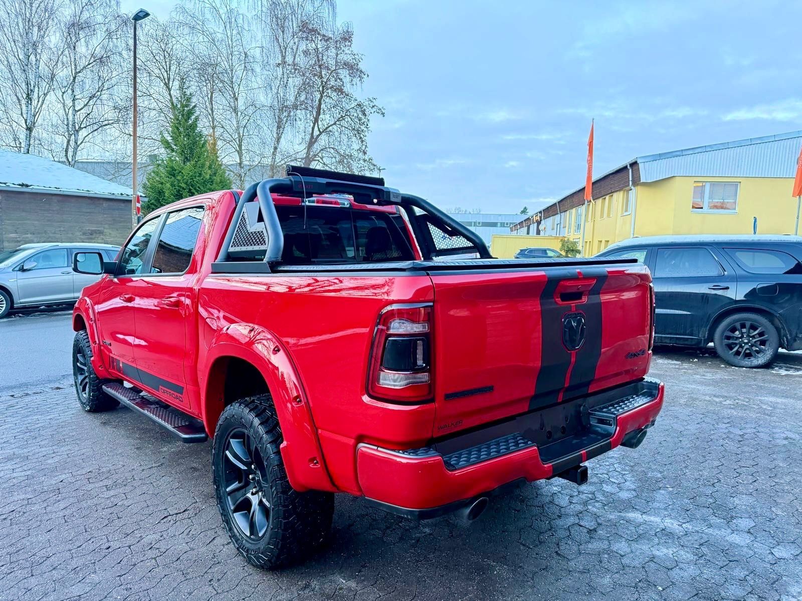 Dodge SPORT*ROLLBAR*OFFROAD*LIFT*AHK*NAVI*4X4*GARANTIE