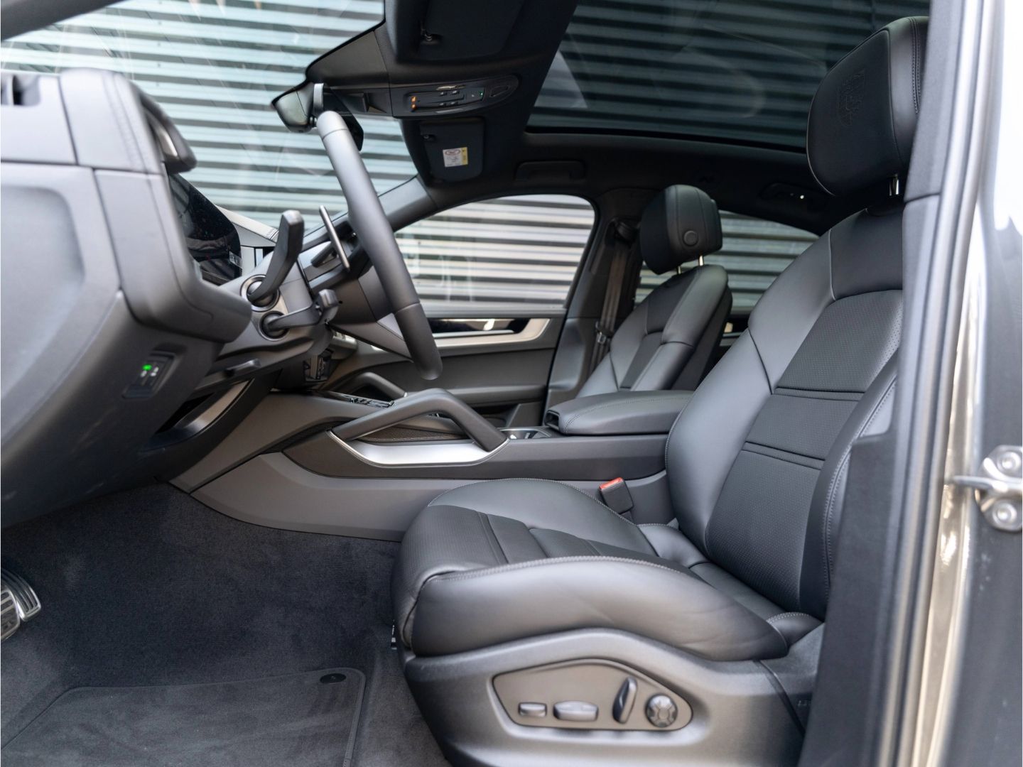 Porsche Cayenne Coupe 22'', Beifahrerdisplay, BOSE uvm.