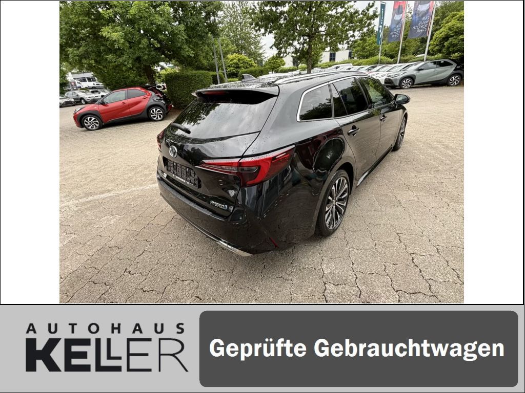 Toyota Corolla 2.0 Hybrid Touring Sports - Samsaru's Car Outlet