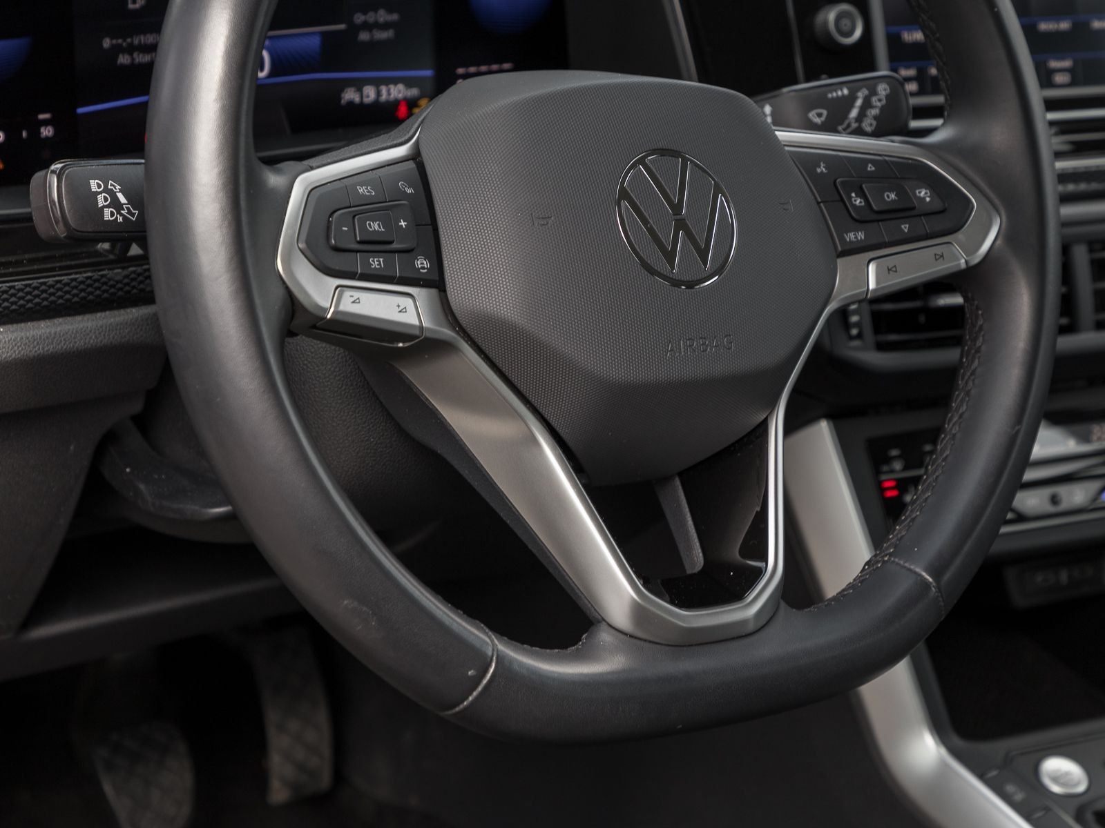 Volkswagen Taigo 1.0 TSI LIFE - Samsaru's Car Outlet
