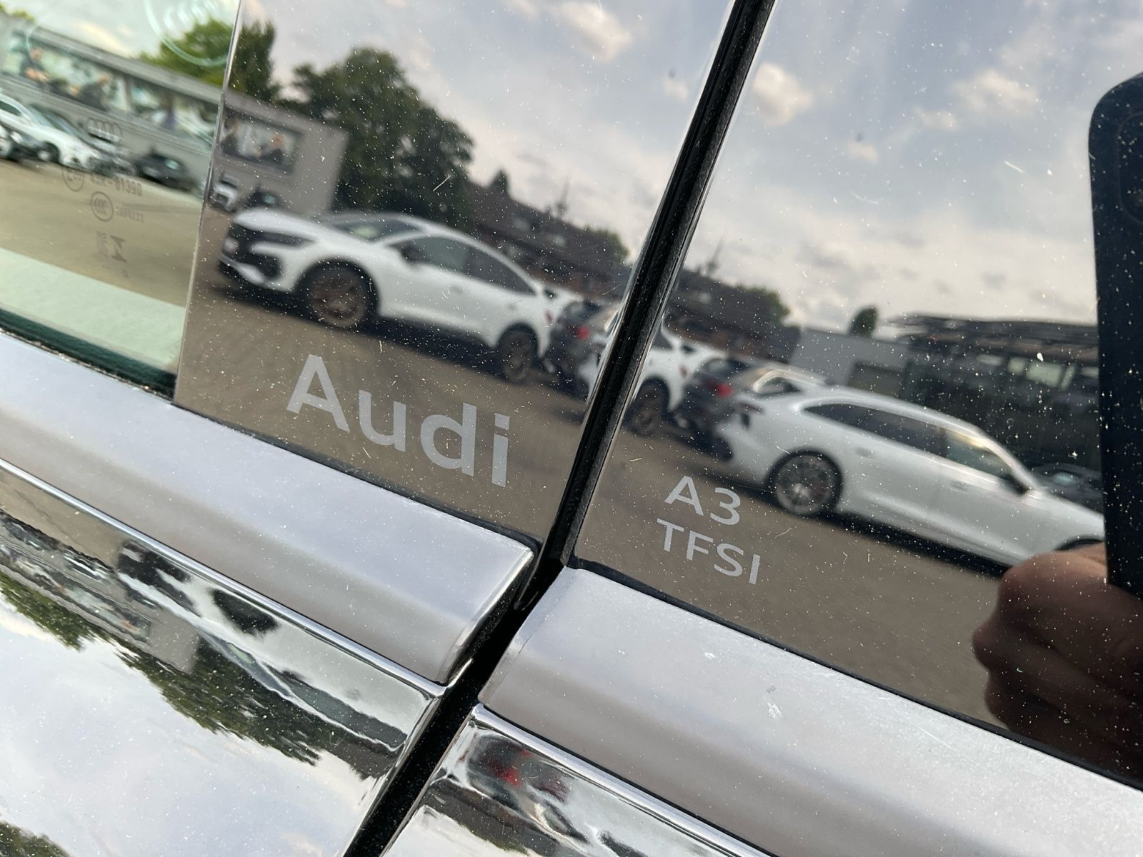 Audi A3 Limousine 35 TFSI advanced - Samsaru's Car Outlet