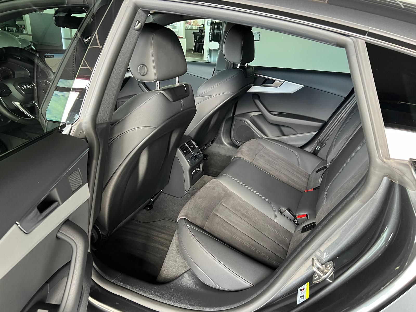 Audi A5 Sportback 40 TFSI S-line quattro MATRIX AHK