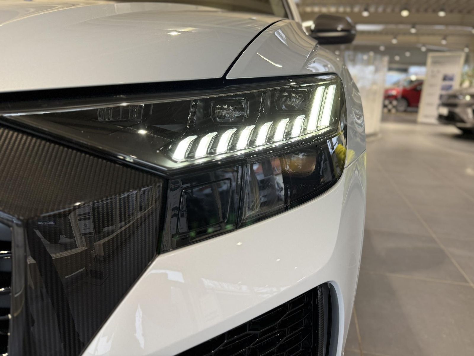 Audi RSQ8 Carbon Pak.+Standheiz 305 km/h+Keramik+B&O