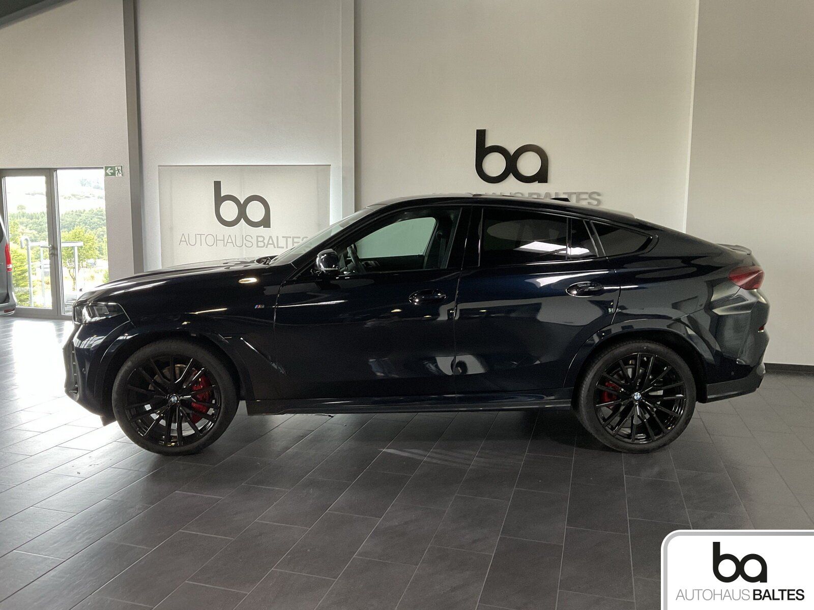 BMW X6 xDrive 30d M Sport 22"/Pano/HK/DrivPro/Luft/A