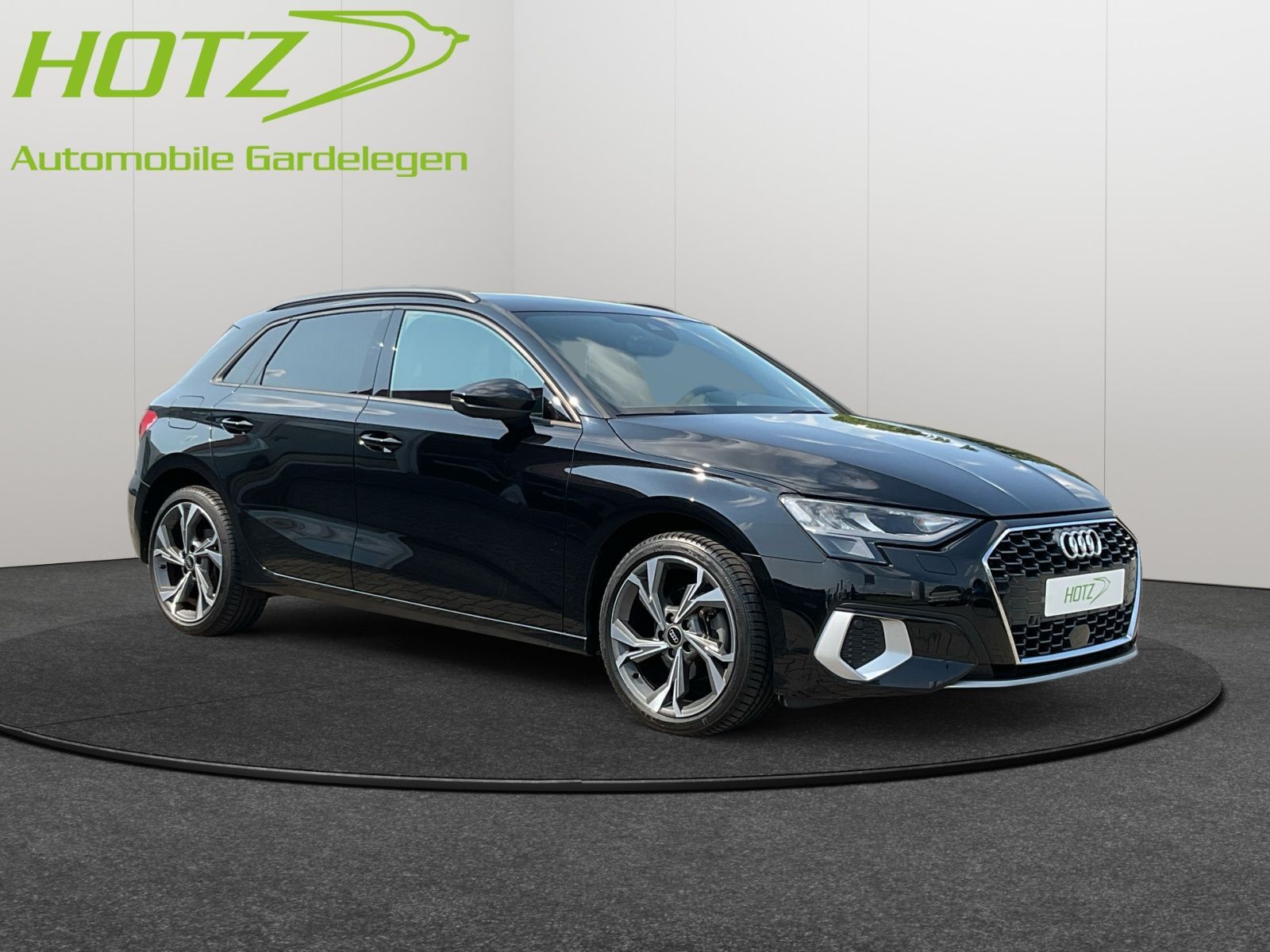 Audi A3 Sportback 35 TFSI advanced S-Line - Samsaru's Car Outlet