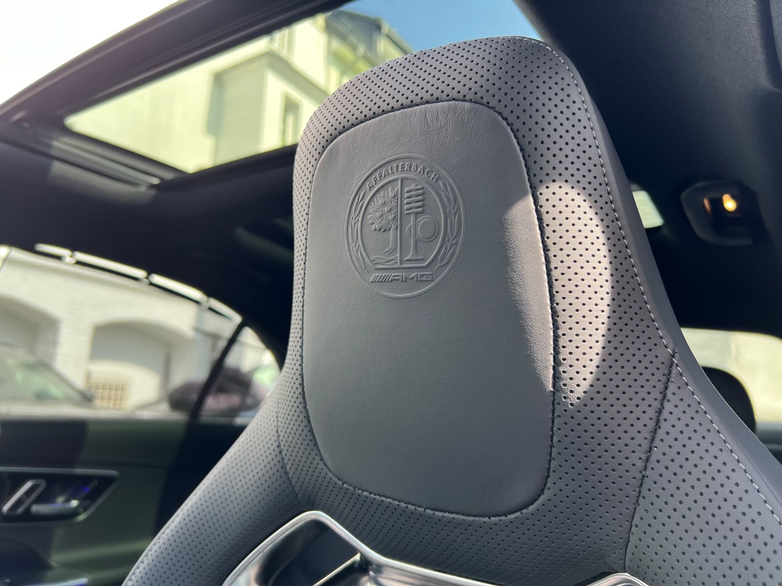 Mercedes-Benz C 63 S AMG - Samsaru's Car Outlet