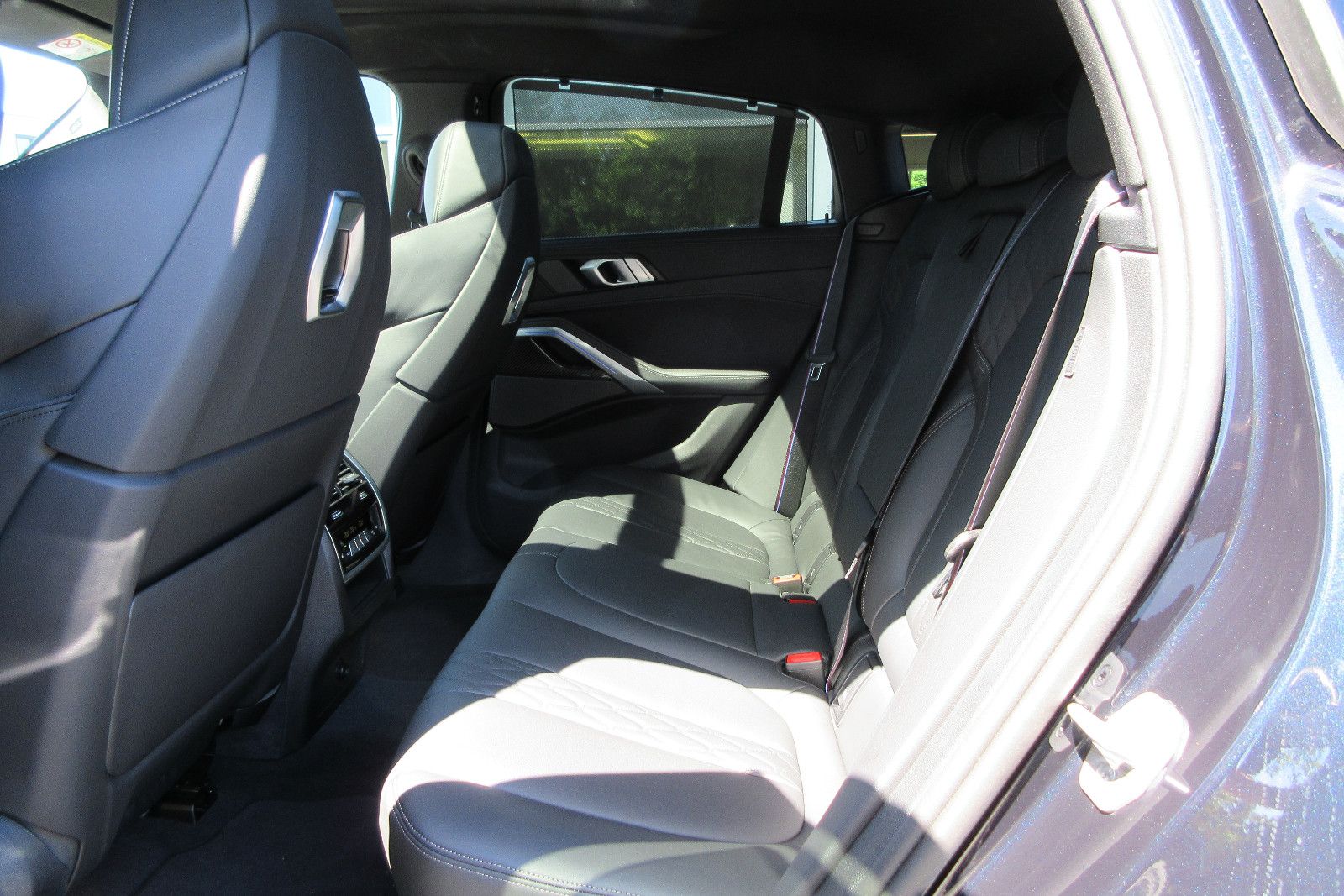 BMW X6 40d M-Sport Pro 22" Carbon Sitzbel M-Sitz AHK