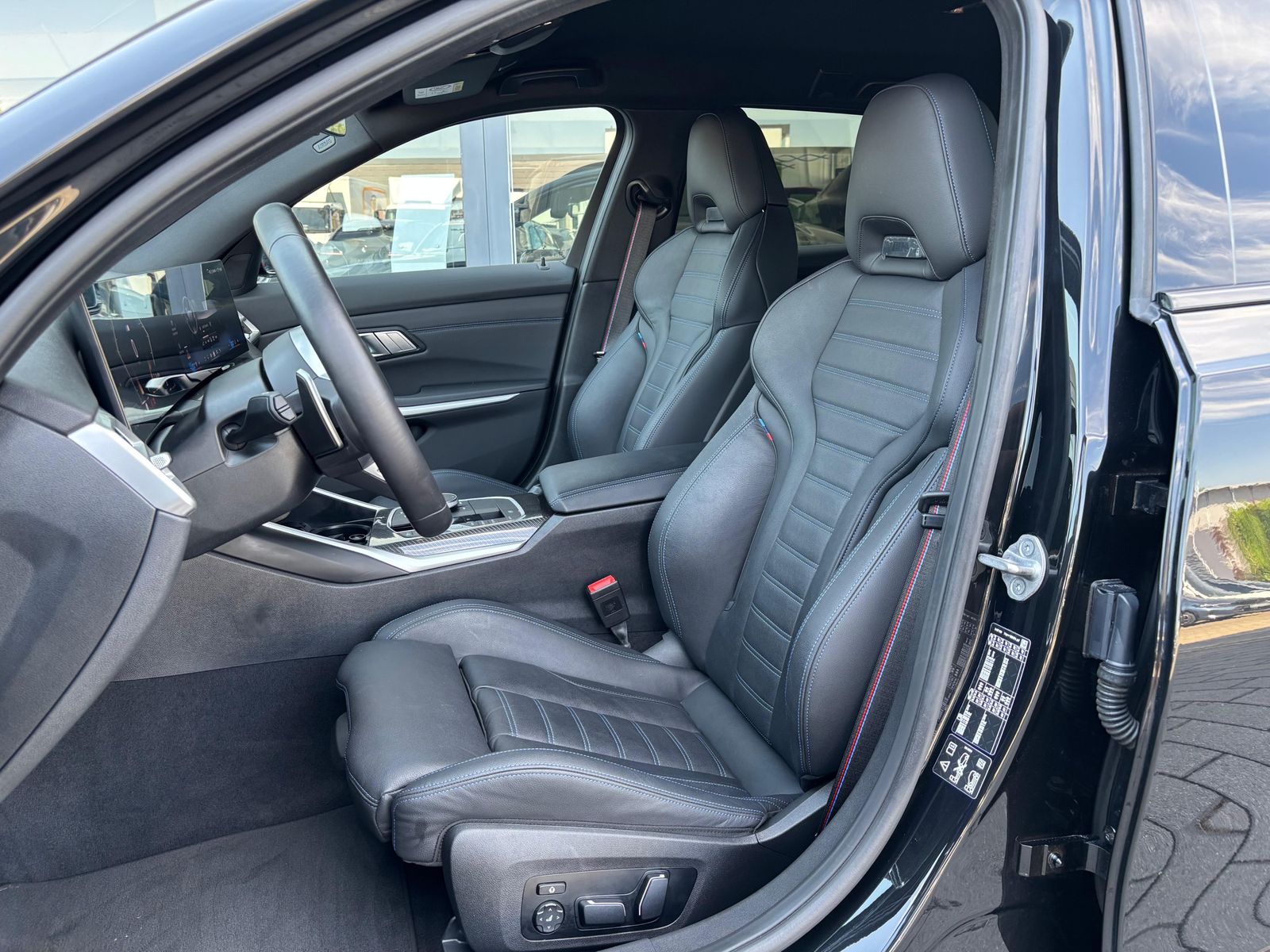 BMW 320 d xDriv Tou M Sport PRO ACC+°el.M Sitze°AHK