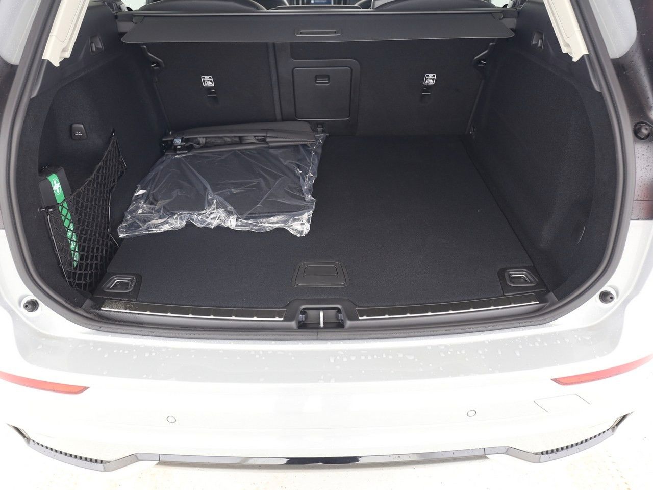 Volvo XC60 B4 Plus Dark AWD*Standh*360°*