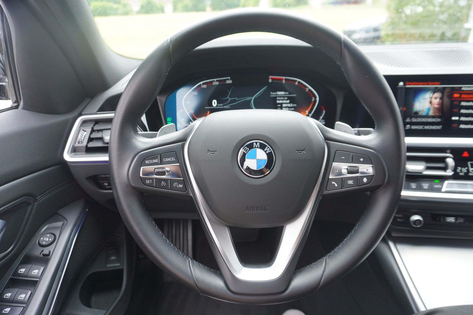 BMW 320d Touring Sport Line - Samsaru's Car Outlet