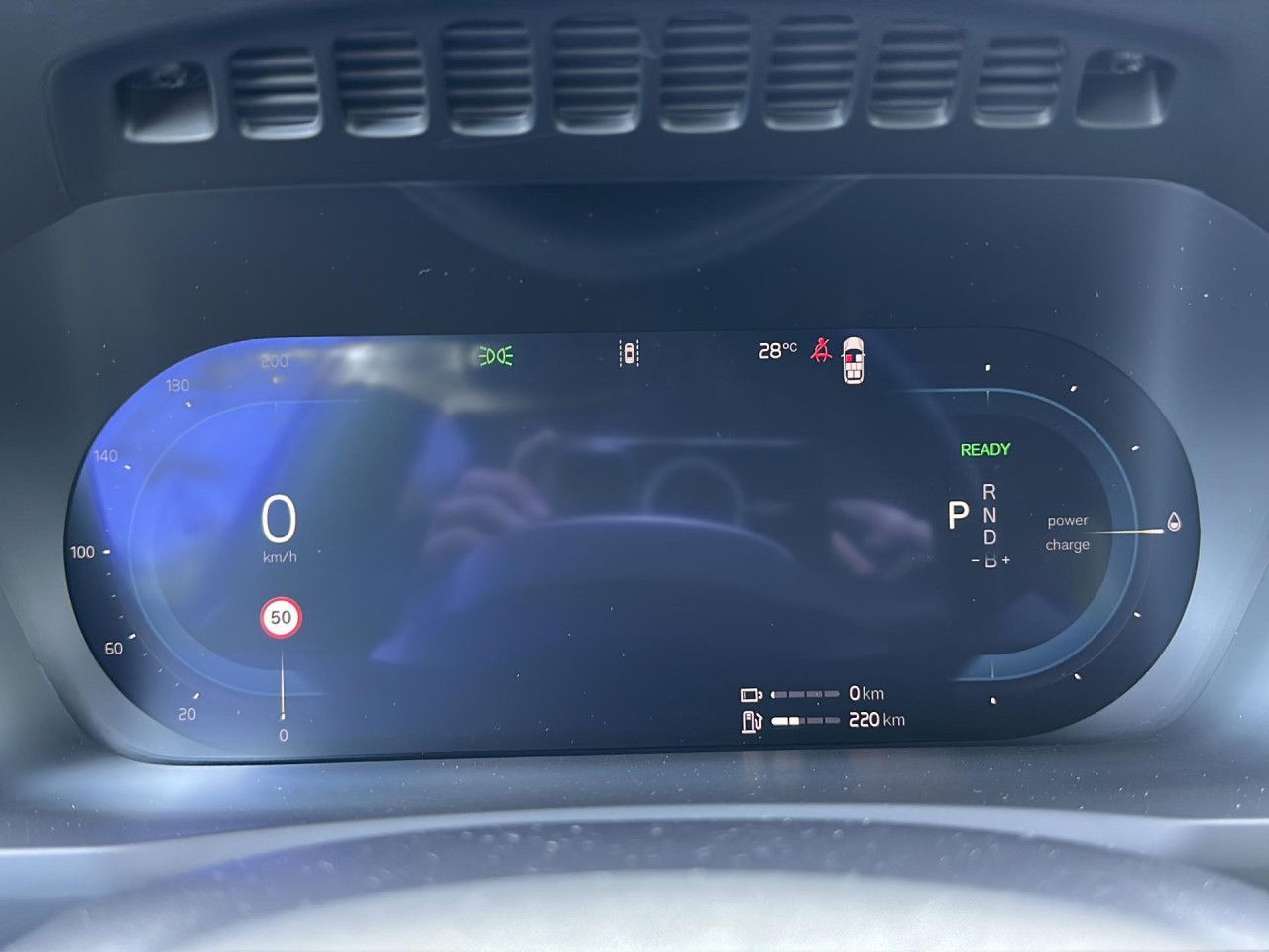 Volvo XC 90 Core Recharge Plug-In Hybrid AWD Bluetooth