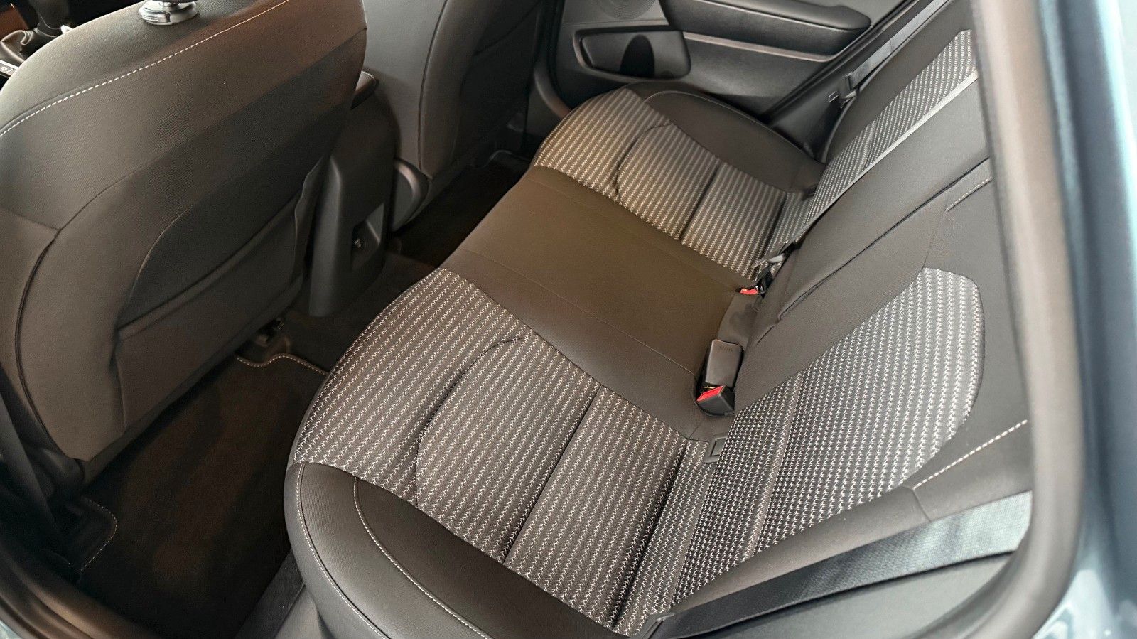 Kia Ceed 1.0T-GDI 100 PS Vision - Samsaru's Car Outlet