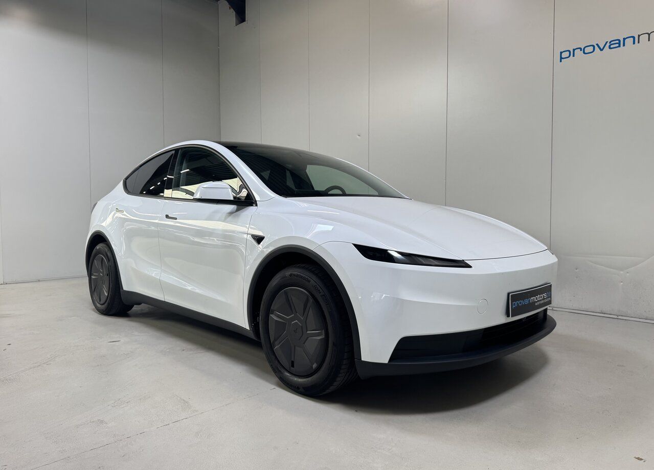 Tesla Model Y  Standard Range - 450 Km Range! Topstaat