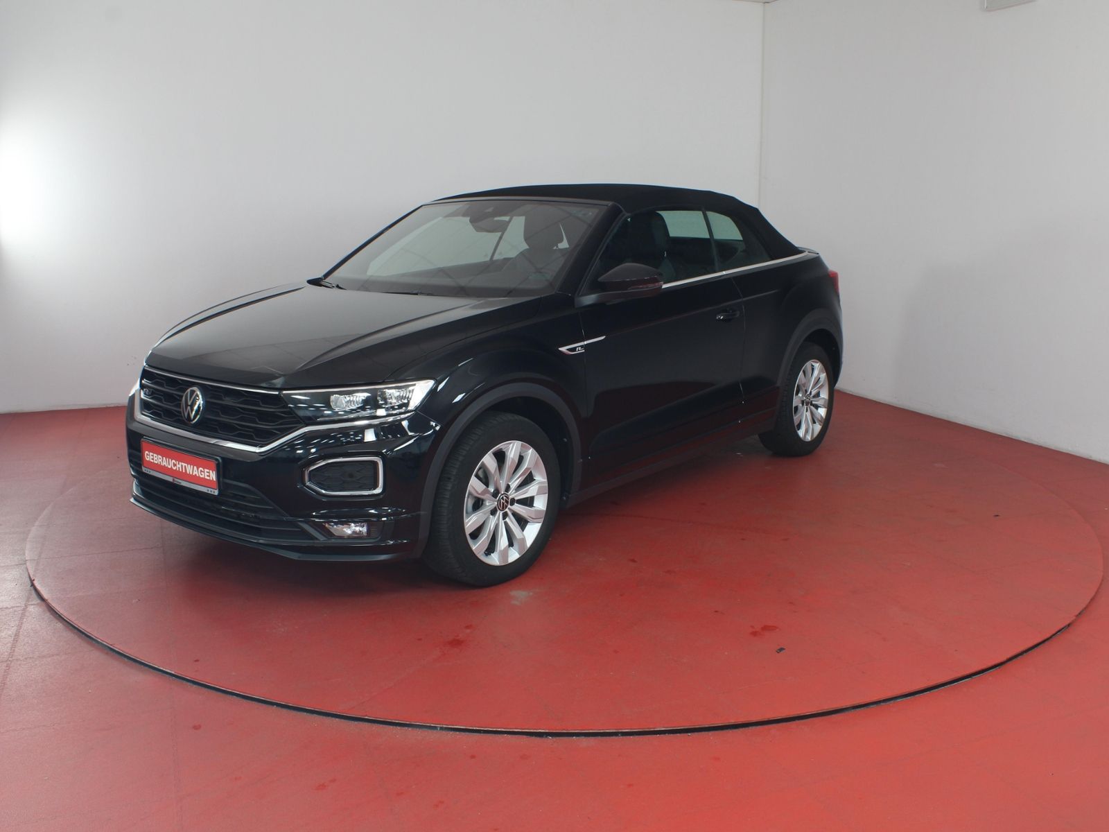 Volkswagen T-Roc R-Line 1.5TSI DSG - Samsaru's Car Outlet
