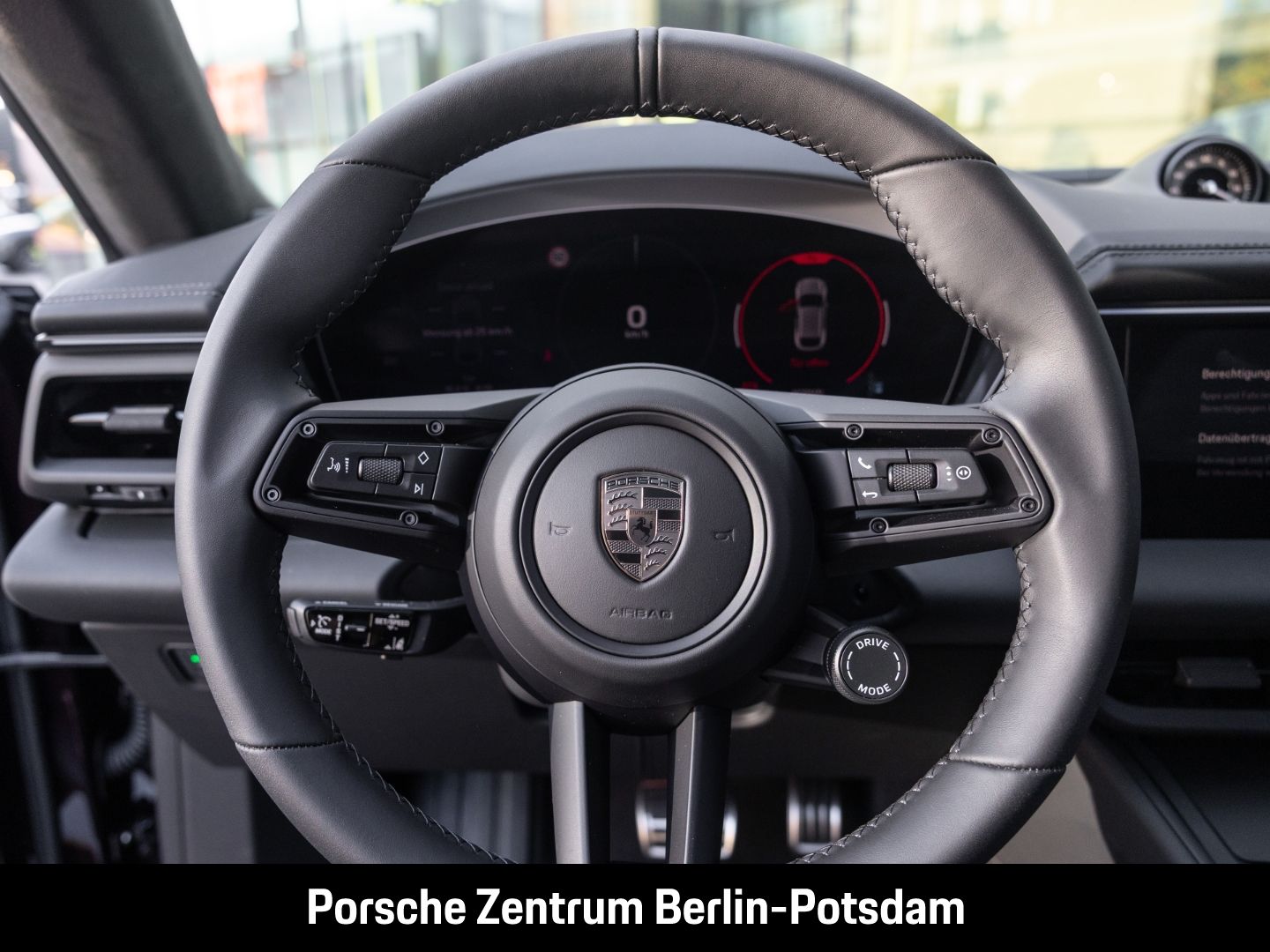 Porsche Macan Turbo InnoDrive Head-Up Sitzbelüftung LED