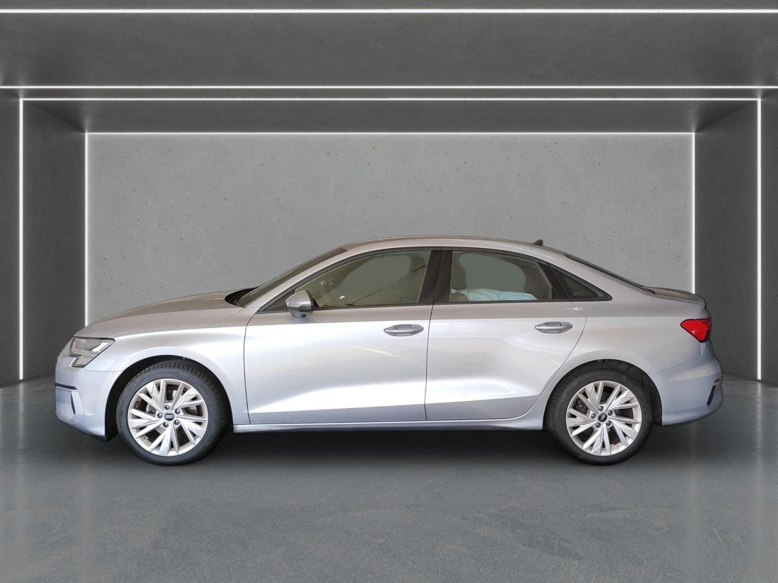 Audi A3 Lim. 30 TFSI Adv. S tronic *ACC*AHK*NAV+*SHZ*